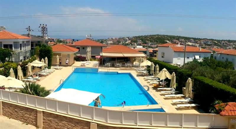 Kamer Exclusive Hotel & Suites Çeşme Esterno foto